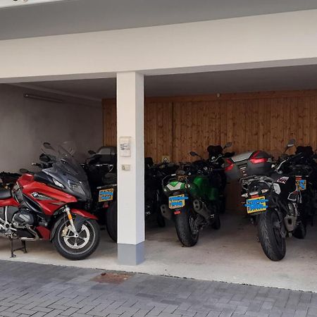 Gaestehaus Am Hochsimmer Ettringen  Εξωτερικό φωτογραφία