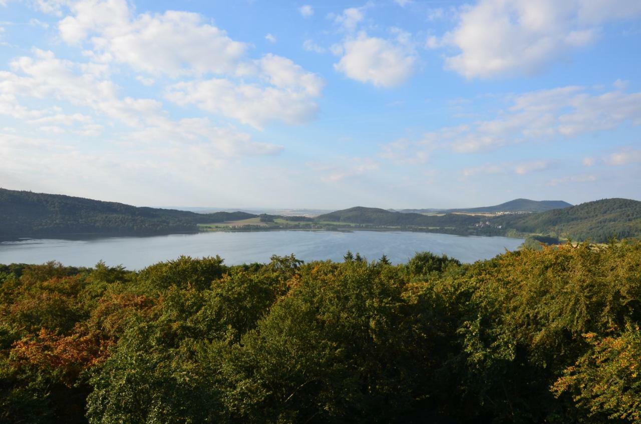 Gaestehaus Am Hochsimmer Ettringen  Εξωτερικό φωτογραφία