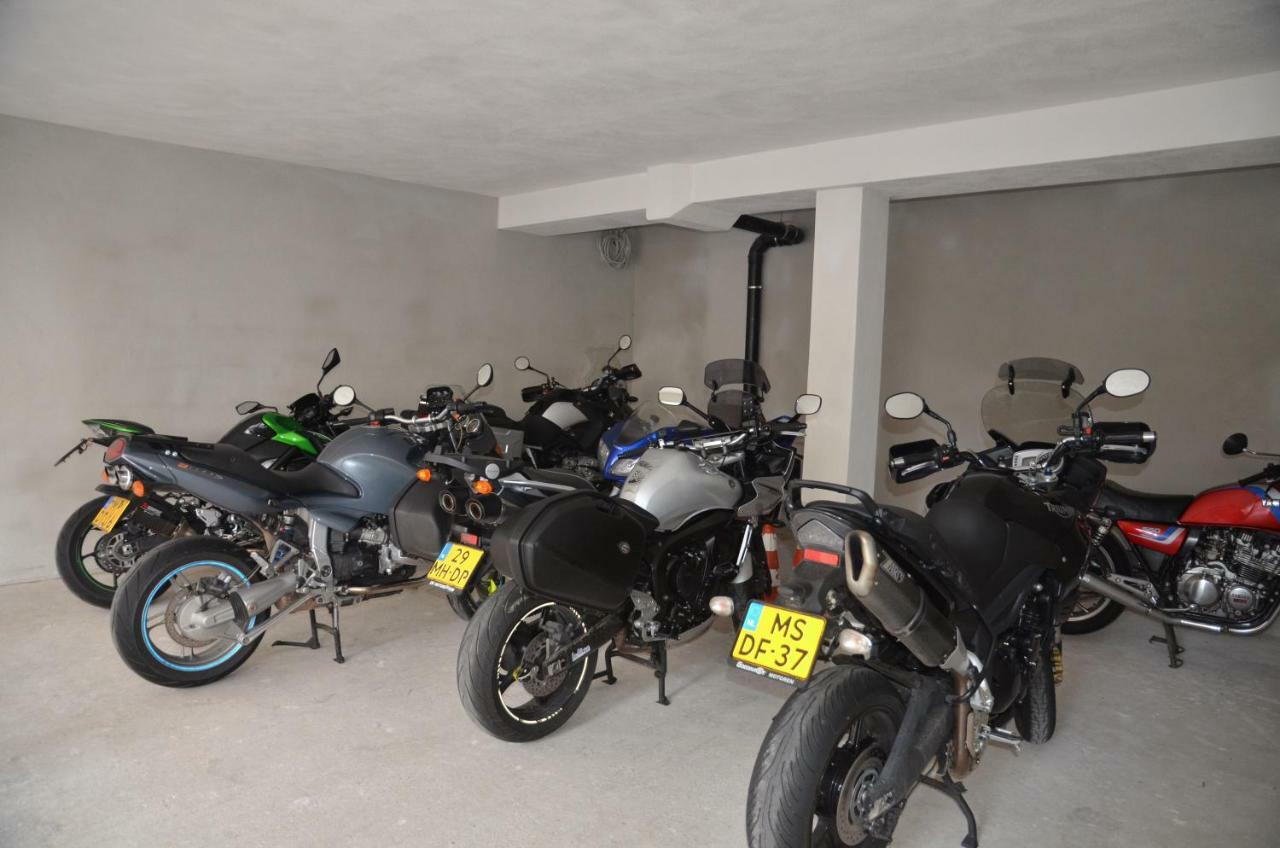 Gaestehaus Am Hochsimmer Ettringen  Εξωτερικό φωτογραφία